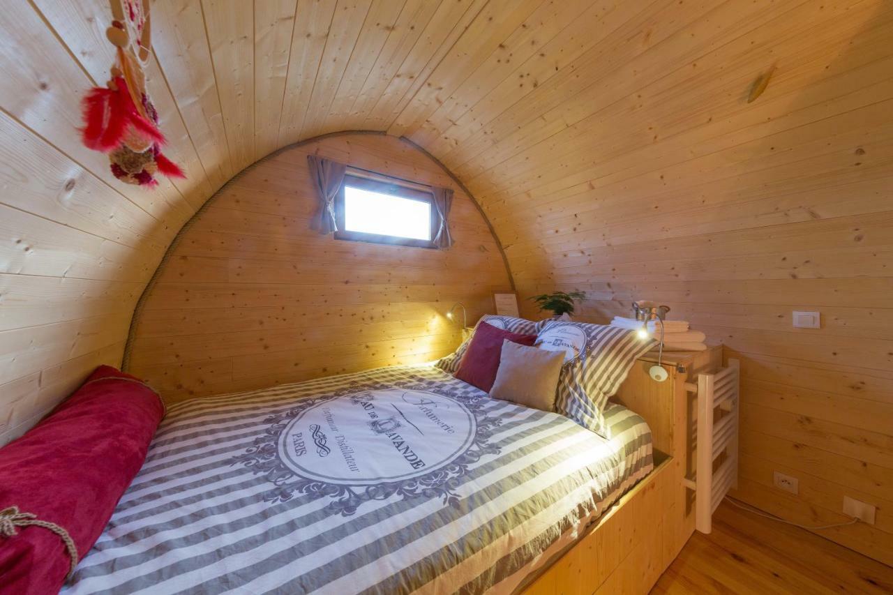 Domaine Saint Claude - Gite , Chambres D'Hotes & Hebergement Insolite Malleval 외부 사진