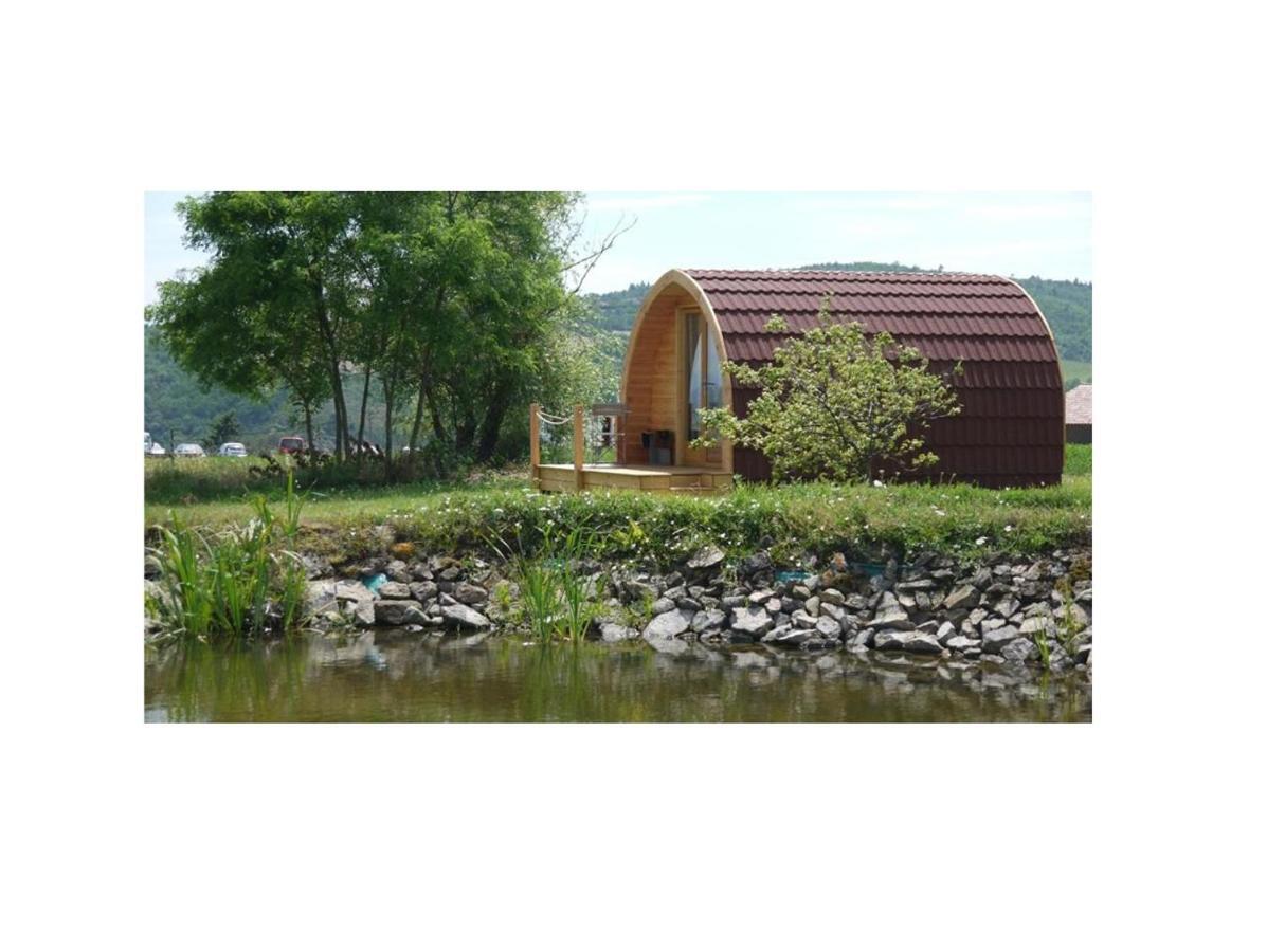 Domaine Saint Claude - Gite , Chambres D'Hotes & Hebergement Insolite Malleval 외부 사진